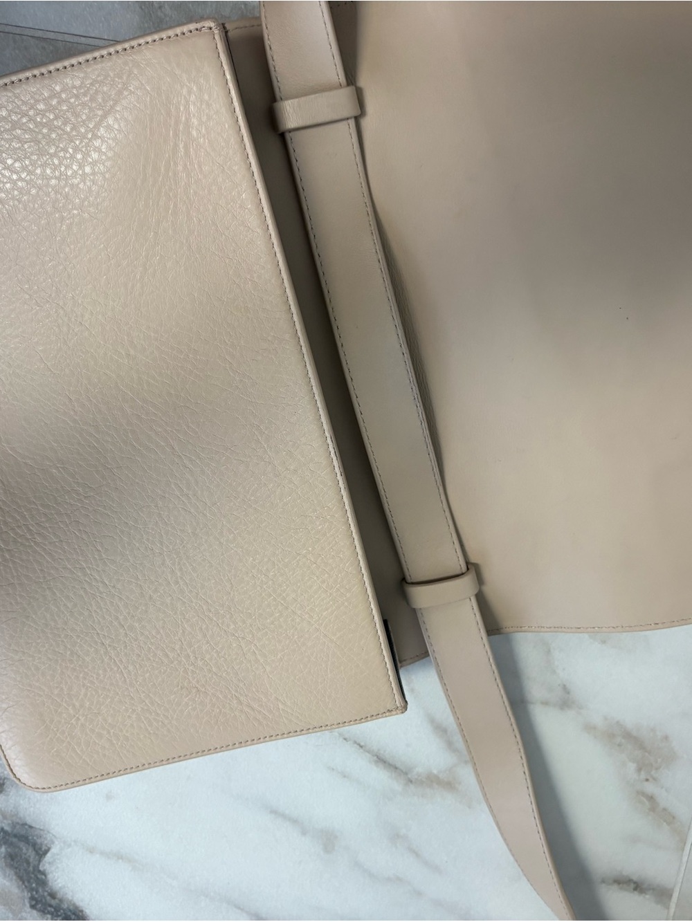 Vince Mod V Python Embossed Leather Crossbody Bag Tan Beige Envelope Clutch - Picture 10 of 16